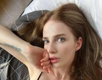 LINDA, 26 Caucasian/White female escort, Owen Sound