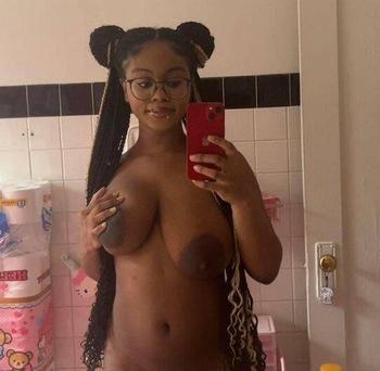 Ahmed, 25 Black female escort, Owen Sound